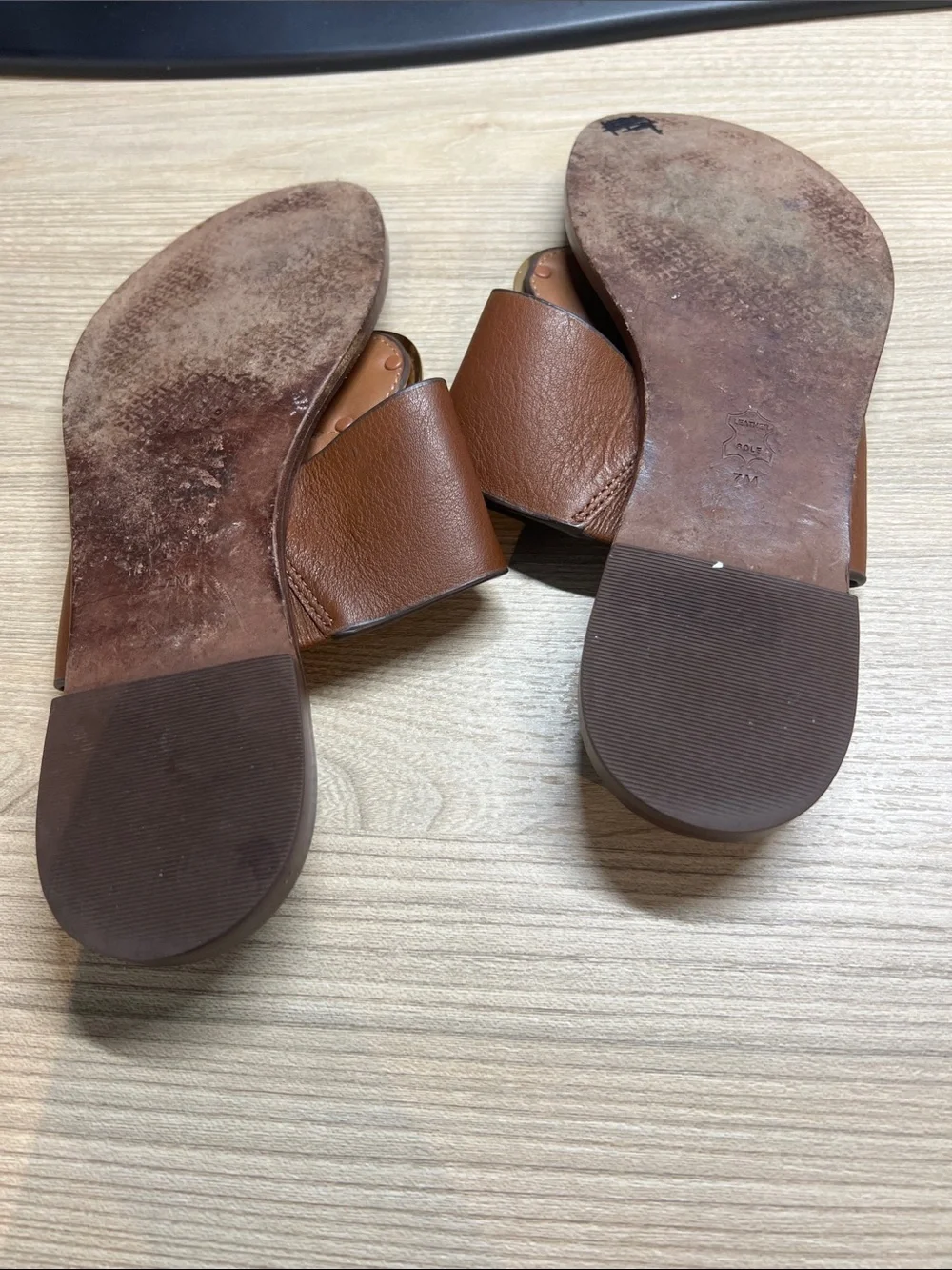 Tory Burch Patos Disk Brown Leather Flat Sandals 7 summer coastal boho vacation